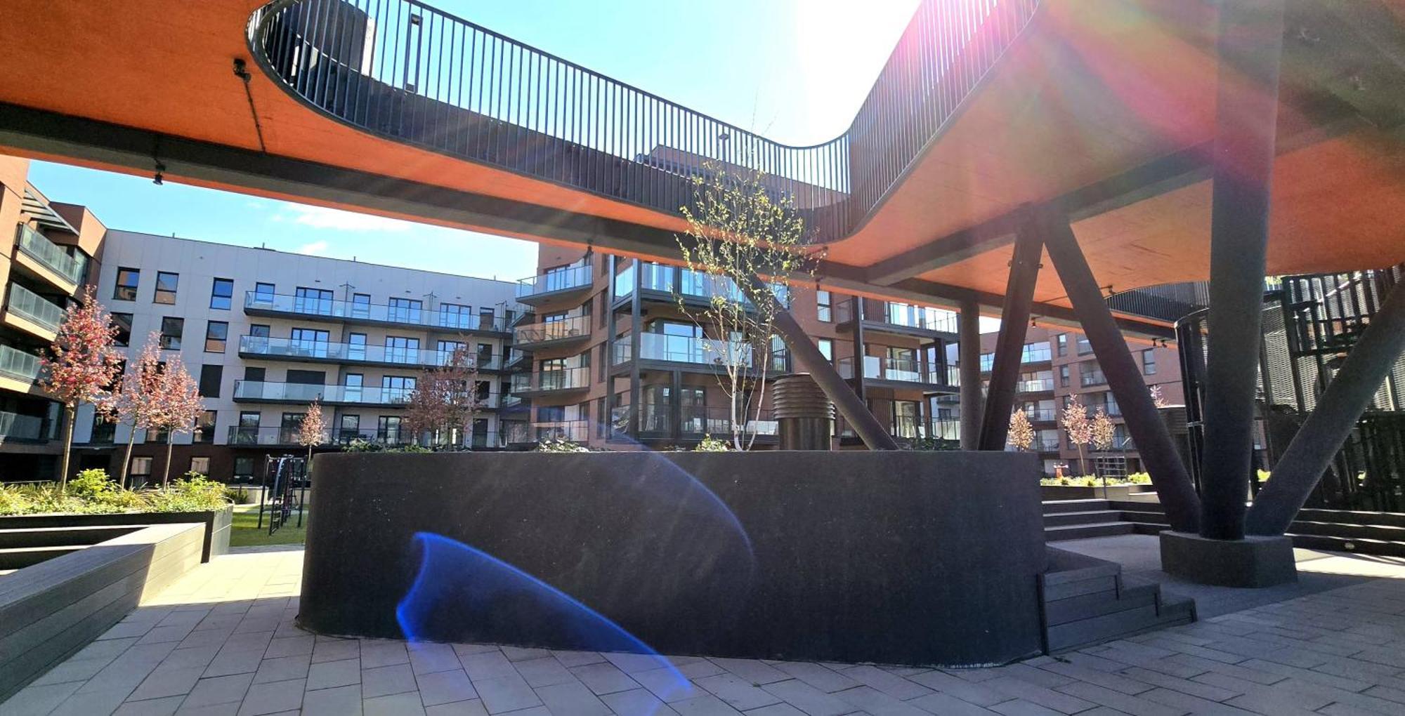 Triapart Between The Rivers, Kids Play & Gym Apartment *