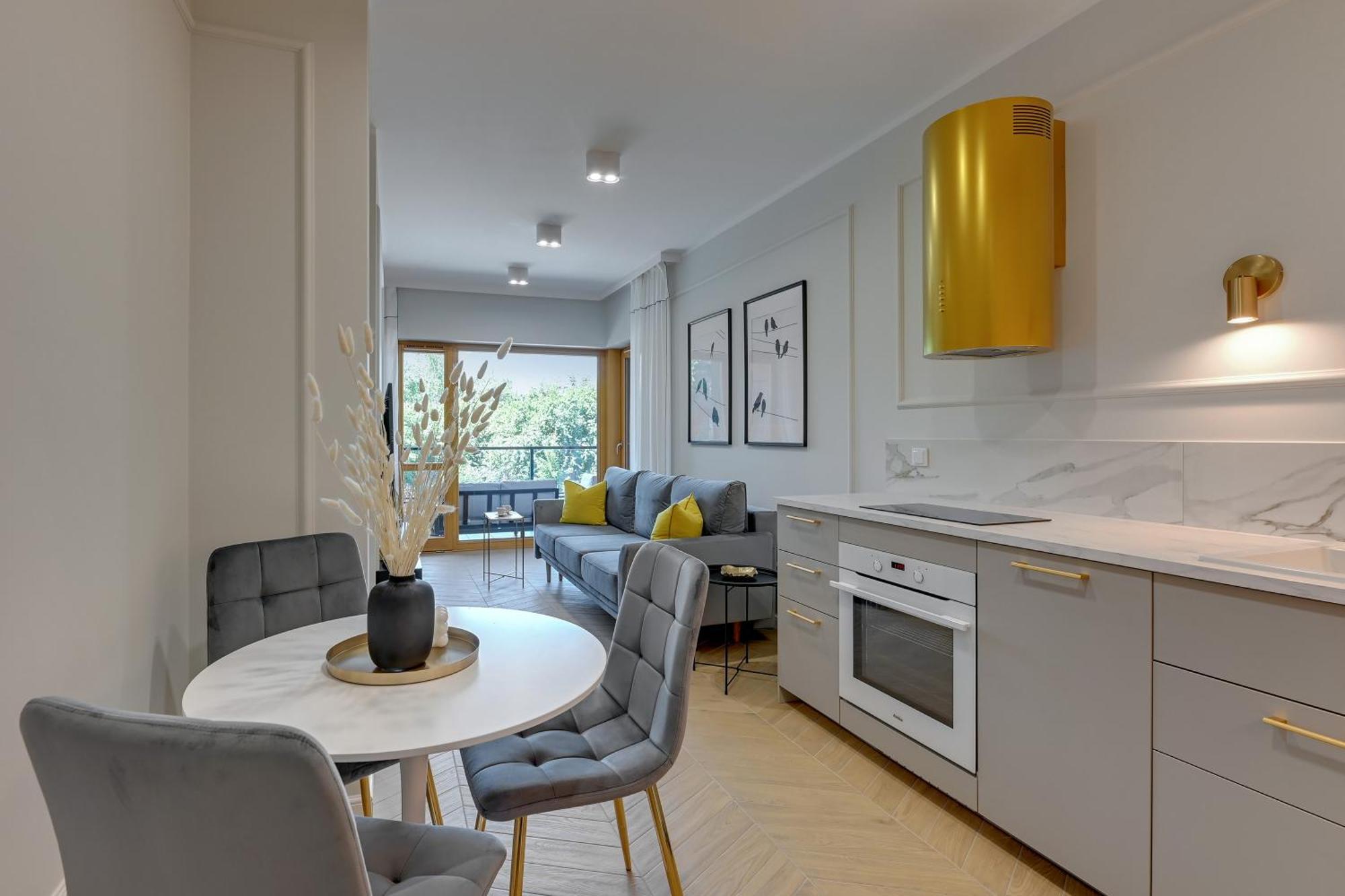 Triapart Between The Rivers, Kids Play & Gym Apartment